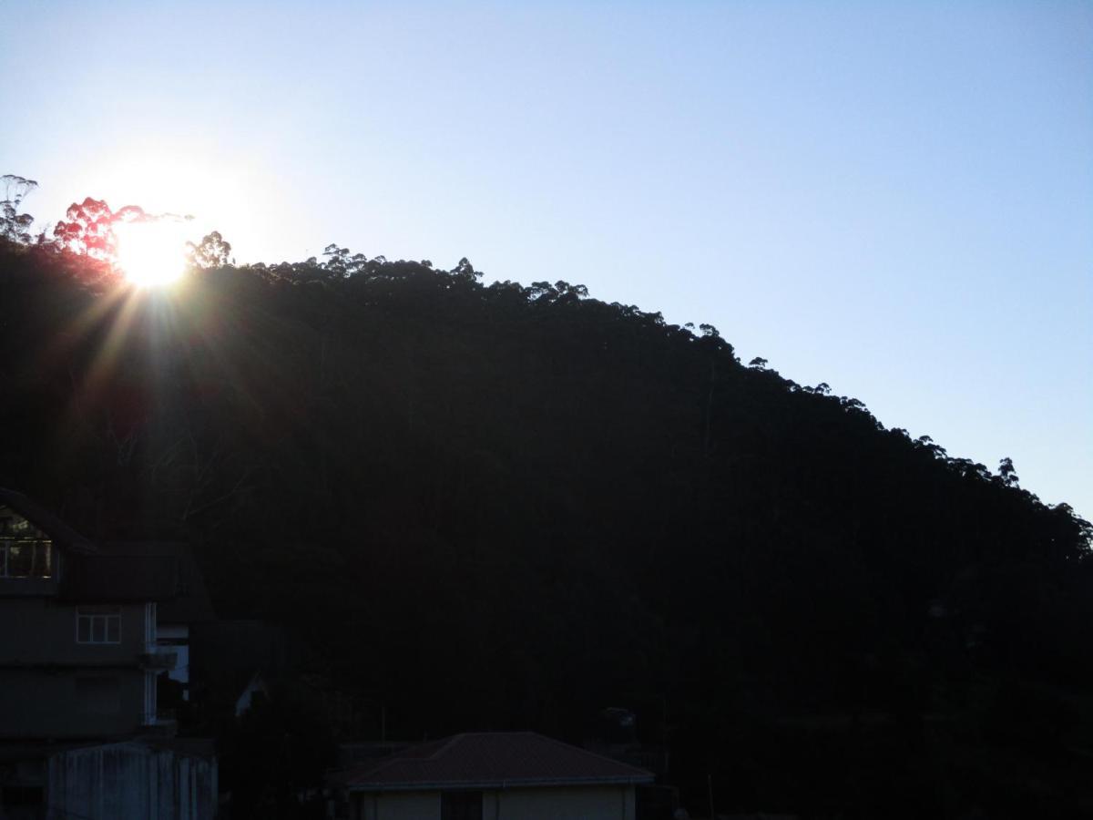 Redwood Homestay Nuwara Eliya Dış mekan fotoğraf