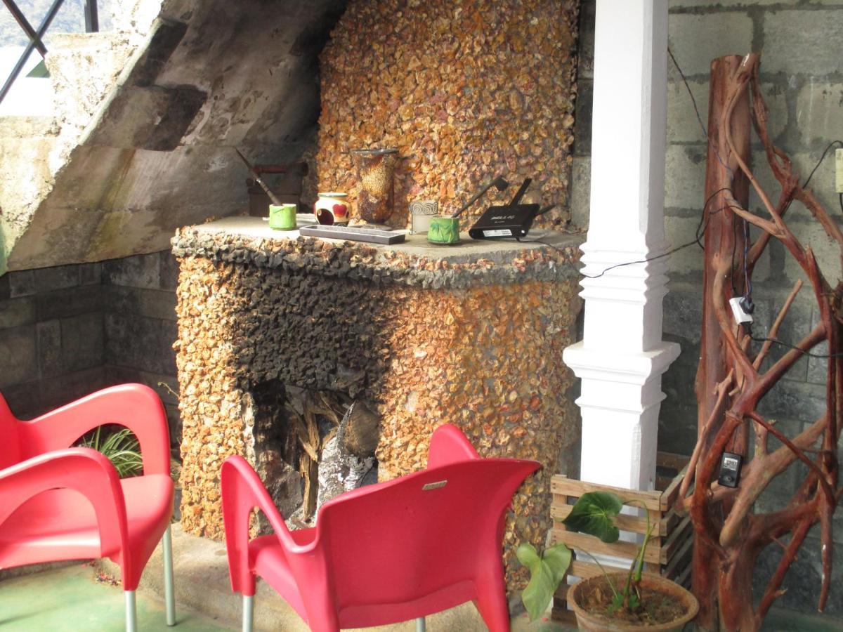 Redwood Homestay Nuwara Eliya Dış mekan fotoğraf